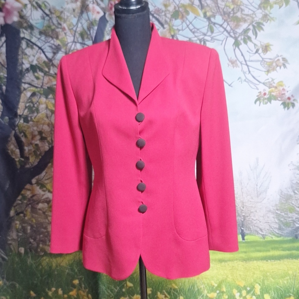 Christian Dior size 6 red blazer